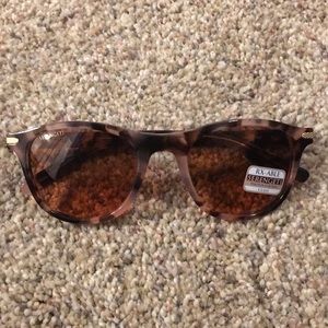 Serengeti Andrea Pink Tortoise Sunglasses